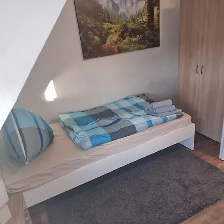 Monteurwohnung In - Kamp 13 - 2ogm Apartmán *